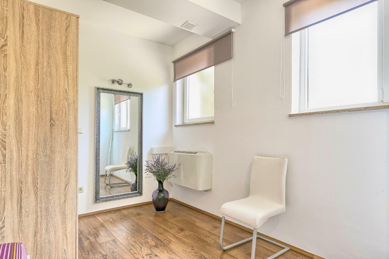 Wellness Apartman Kaiser Пула Екстериор снимка
