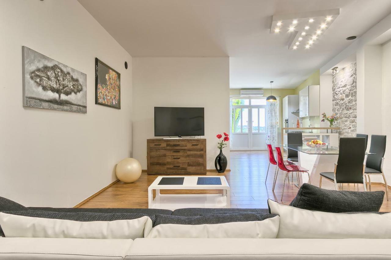 Wellness Apartman Kaiser Пула Екстериор снимка
