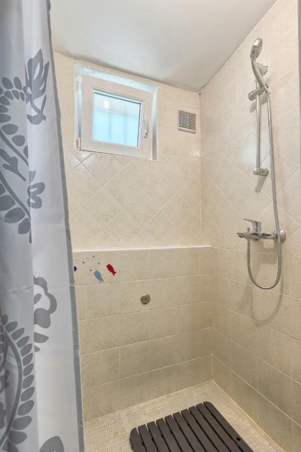 Wellness Apartman Kaiser Пула Екстериор снимка
